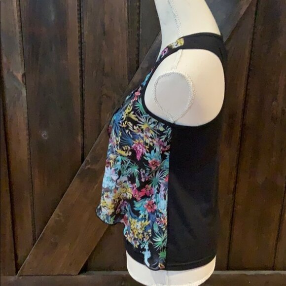 Floral 2 layer tank top - Picture 5 of 6